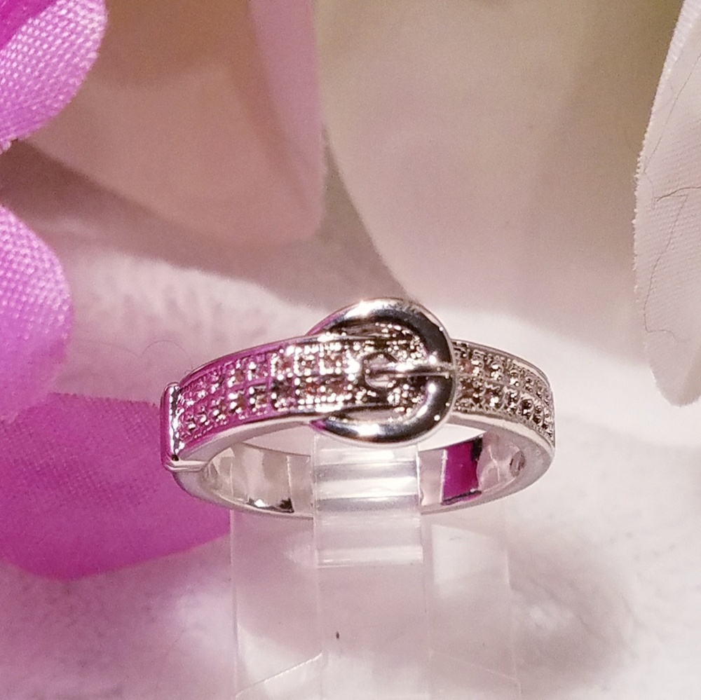 💎too cute silver belt buckle ring